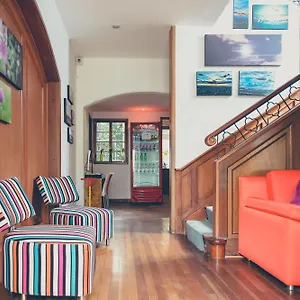 Mi Llave Hostels Pensión